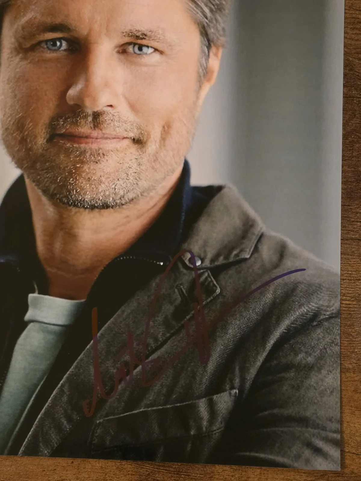 Martin Henderson Virgin River Autograph Signed 8x10 Photo COA, image 3