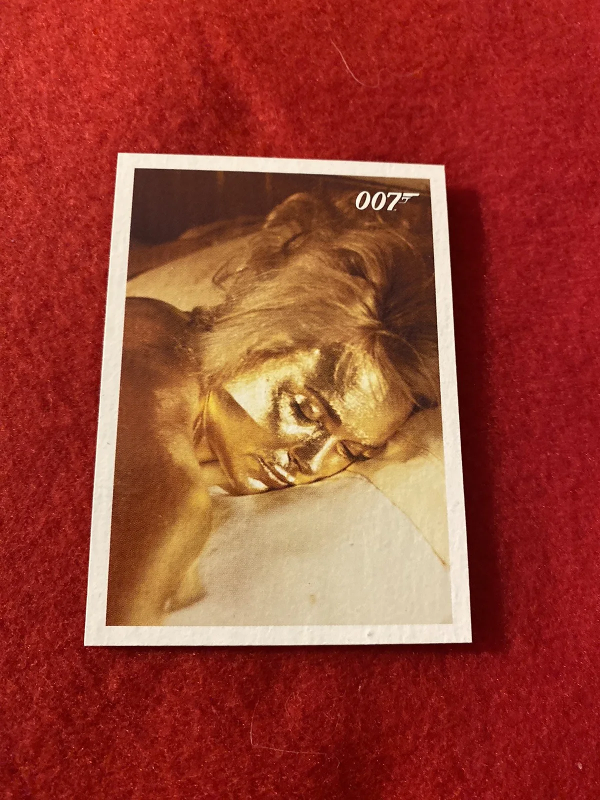 James Bond Autograph Shirley Eaton “Goldfinger” + Collector Card, image 3
