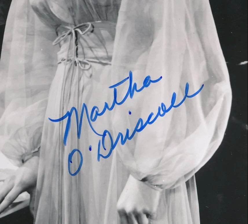Martha O'Driscoll - Signed 1949 Still Photo - "Ghost Catchers" - Autograph, изображение 2