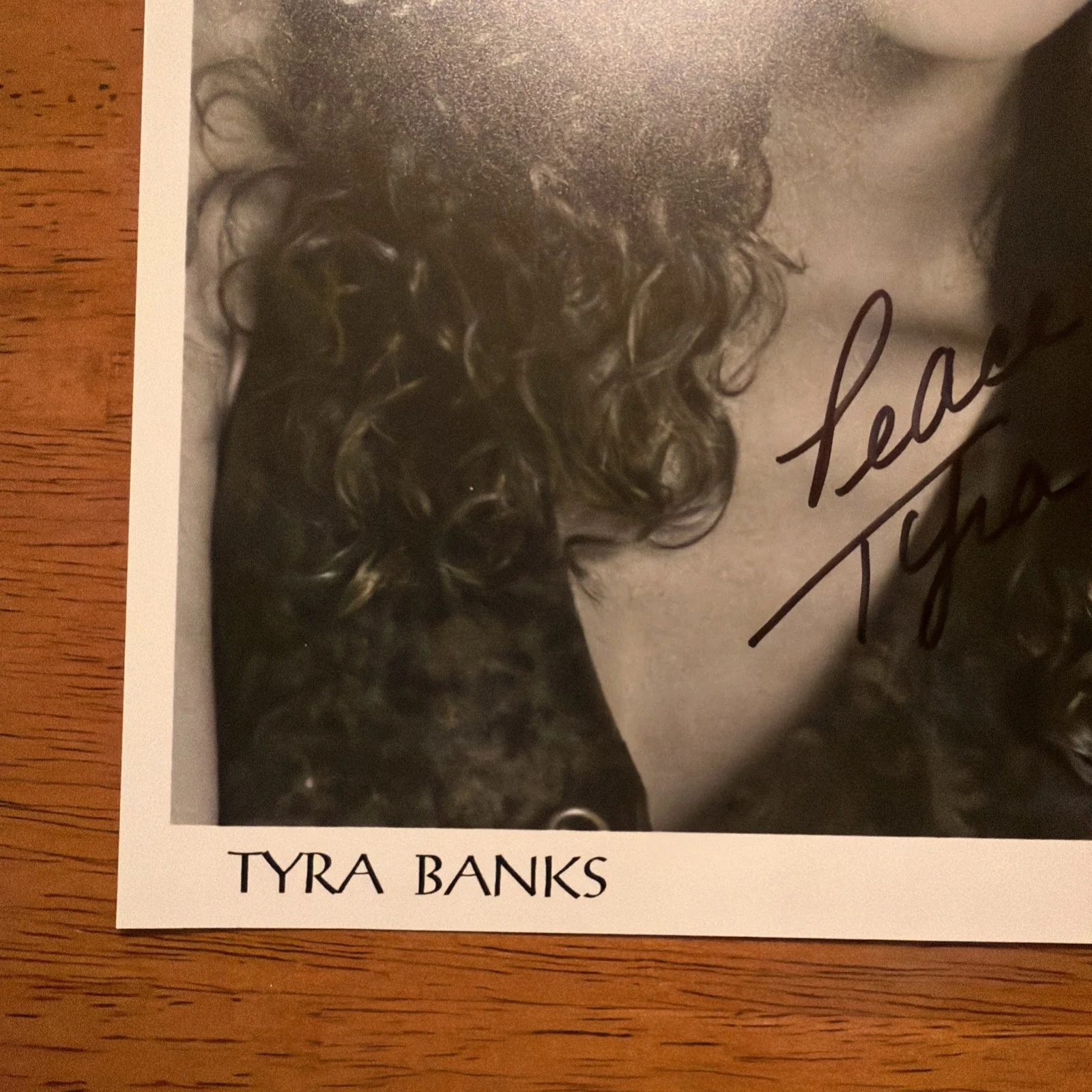 Tyra Banks Signed Black And White Photo Autograph, image 3