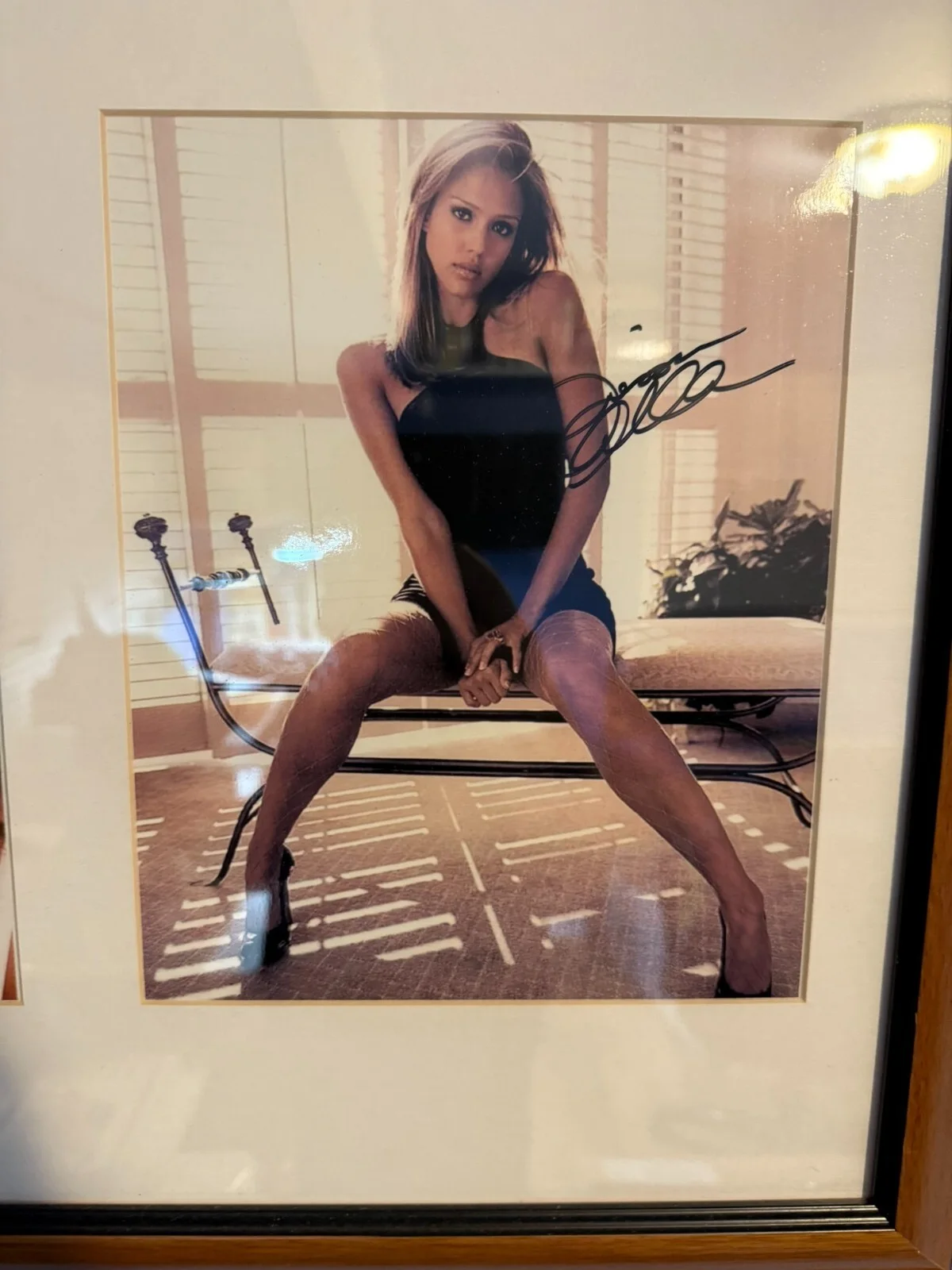 actress — Jessica Alba (actress) signed Autographed Dual 8x10 photos - AUTO w/COA 22 X 18, изображение 2
