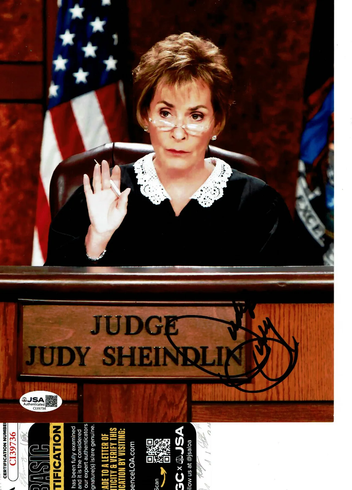 Judge Judy — Judge Judy autographed 8x10 color photo JSA Certified