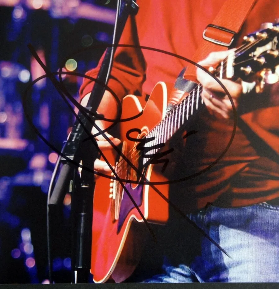 BARRY GIBB SIGNED and *Beckett Certified* 8x10 Color Concert Photo (Bee Gees)!, изображение 3