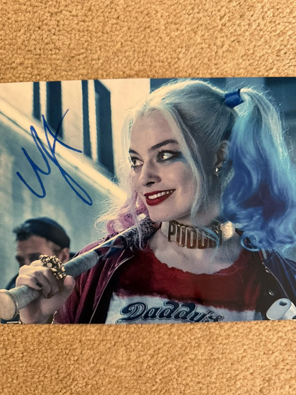 Margot Robbie signed 8x6 Harley Quinn Suicide Squad photo, image 5