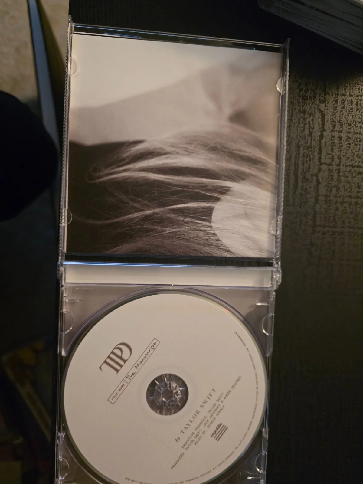 Taylor Swift Tortured Poets Department Signed CD, image 4