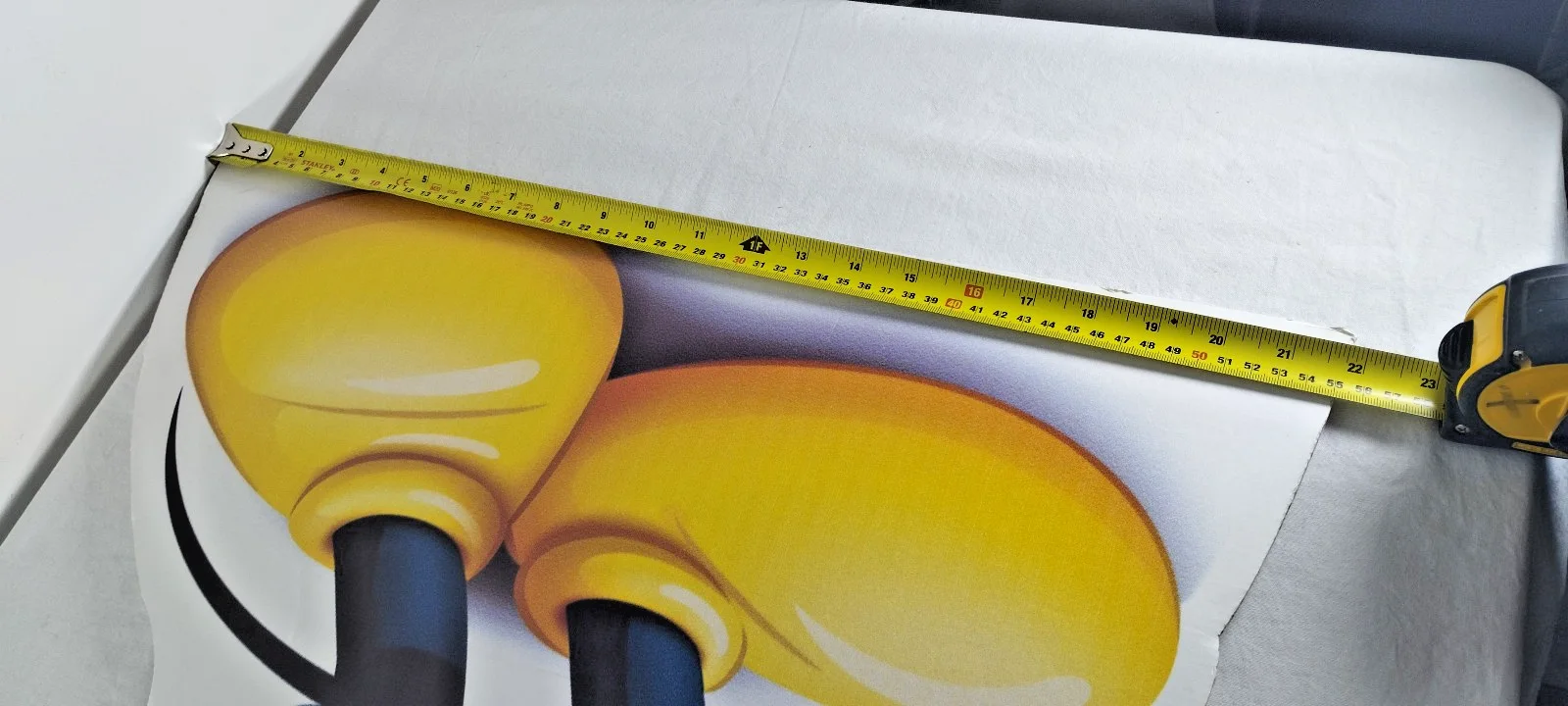 Mickey Mouse Cardboard Cutout 55cm Tall (folds for packing ) RARE Disney Item, image 5