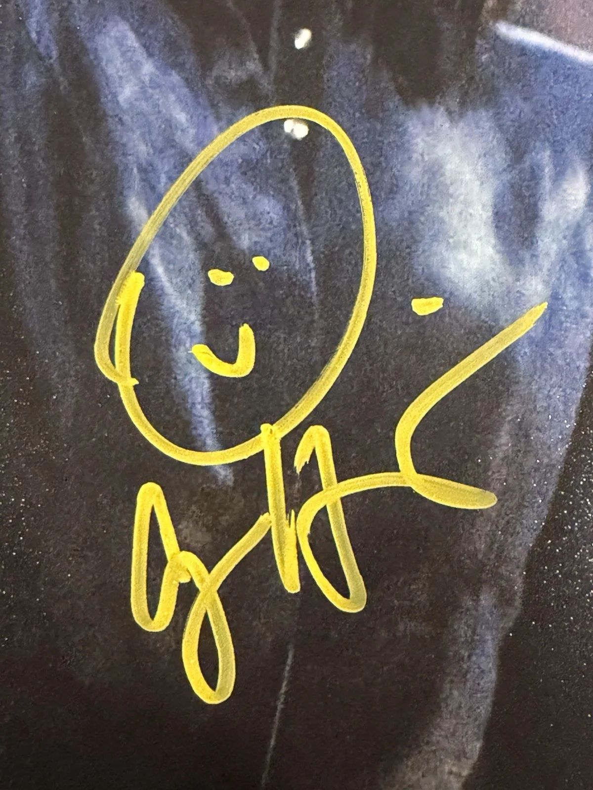 Alyson Hannigan — ALYSON HANNIGAN SIGNED 8x10 AUTOGRAPH PHOTO WILLOW VAMPIRE BECKETT BW89800, image 2