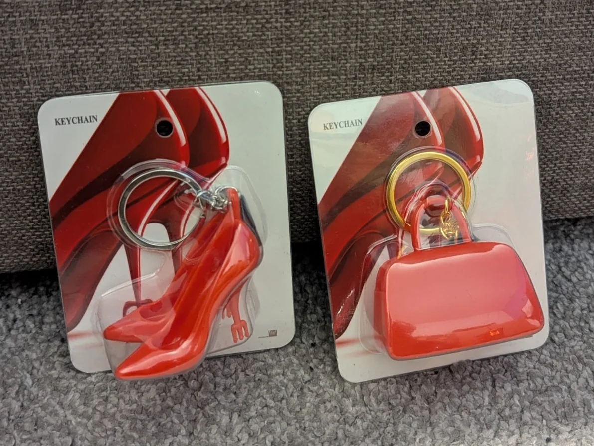 The Devil Wears PRADA 2 Movie Merchandise Handbag & Heels Keychain Keyring Set, изображение 2