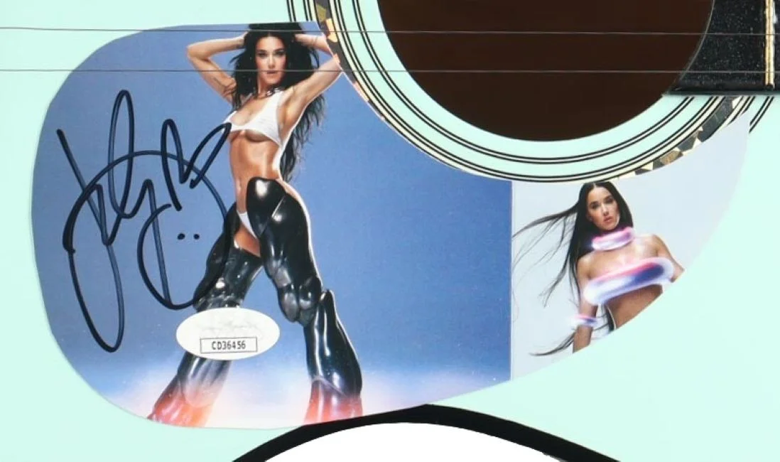 Katy Perry — Katy Perry Signed 38" Light Green Acoustic Guitar JSA Hologram, image 2