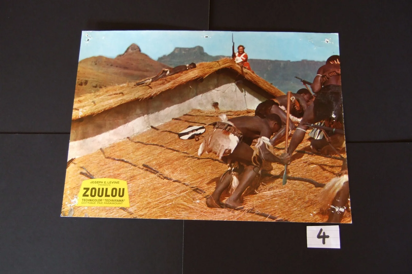 11 x ZULU 1964 ORIGINAL FRENCH POSTERS + COPIES OF MEDALS STANLEY BAKER, изображение 5