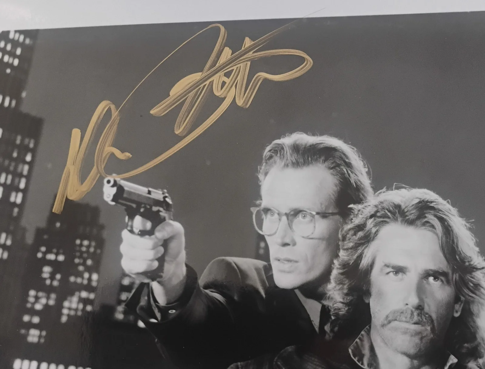 Sam Elliott & Peter Weller Hand Signed 8x10 Photo COA Shakedown NO US TARIFFS, image 4