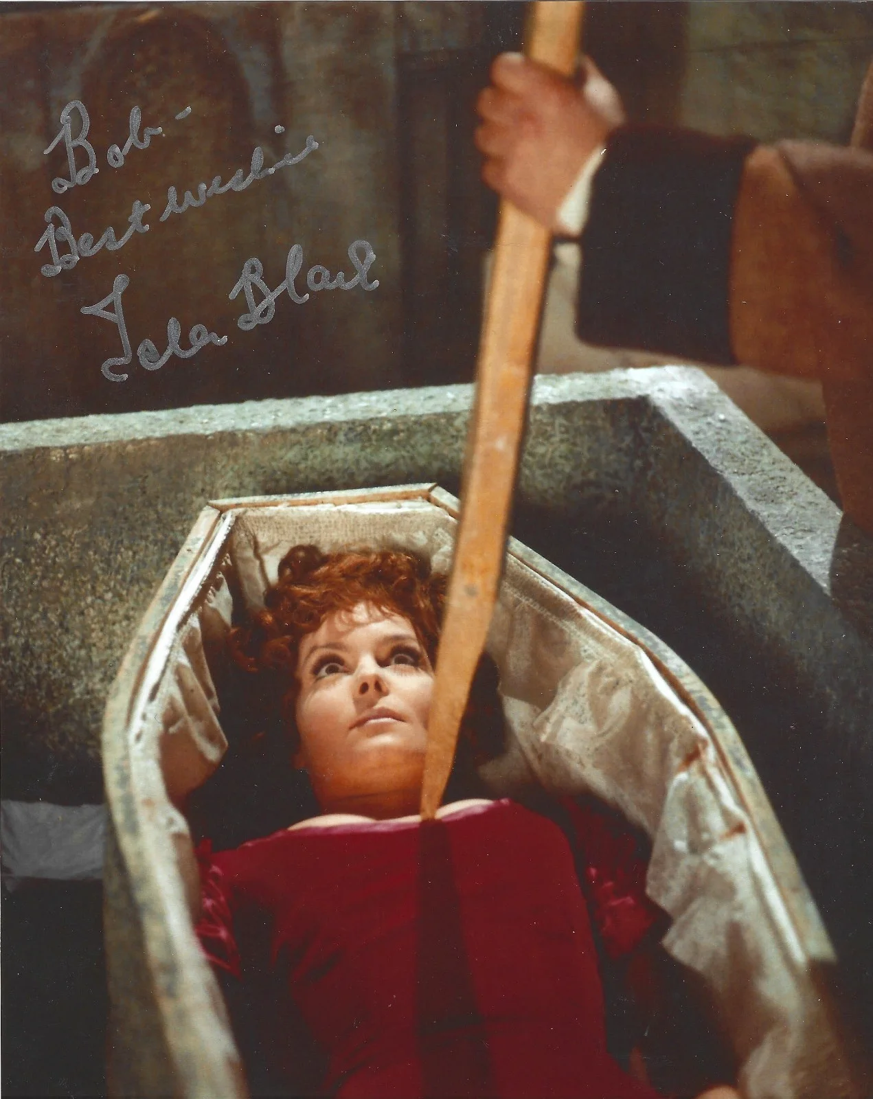Isla Blair — Isla Blair 8x10 Signed 'Taste the Blood of Dracula' Photo