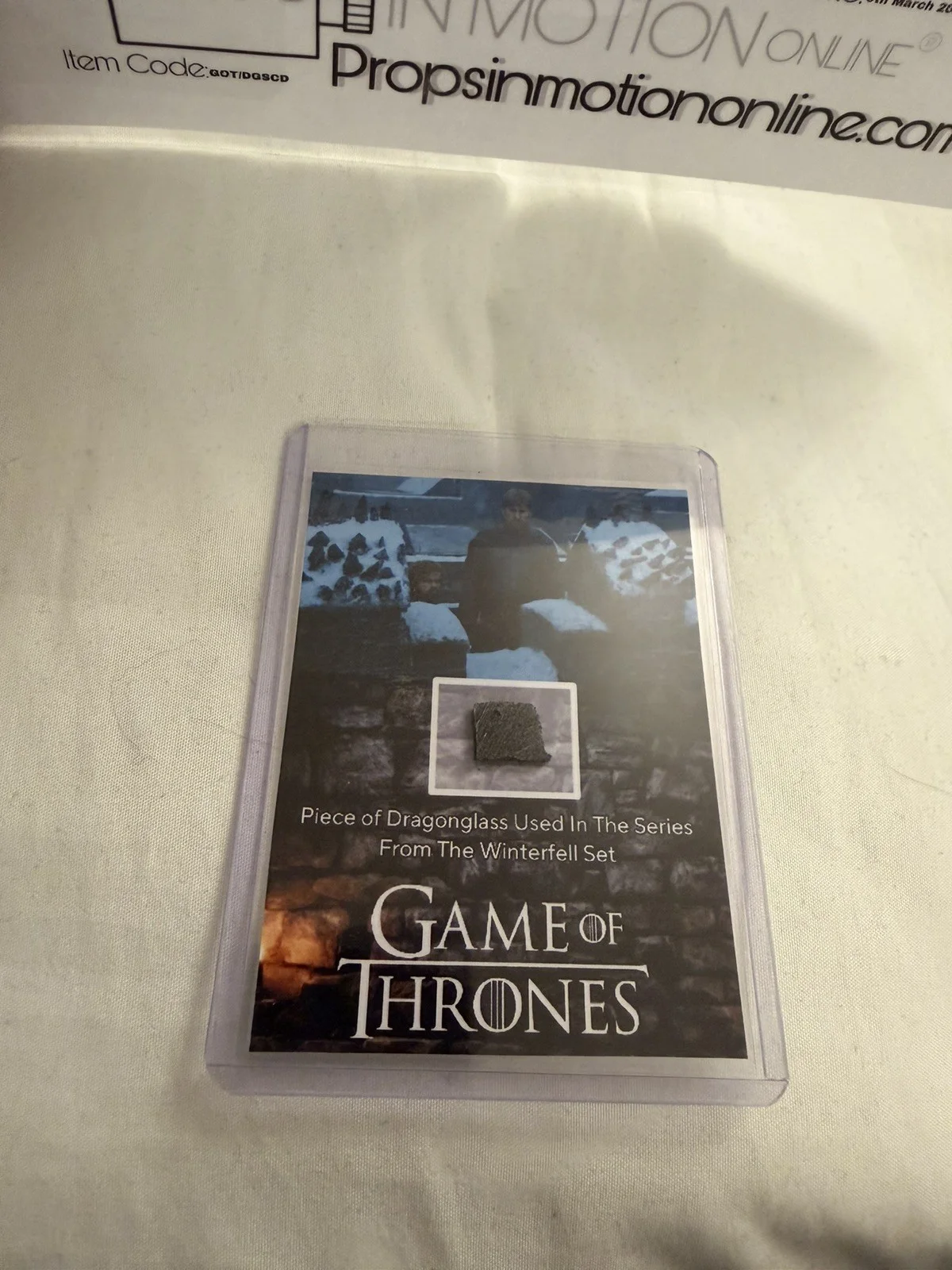 Game of Thrones Screen Used tv Prop Dragon Glass Used In Winterfell Set + COA, изображение 3