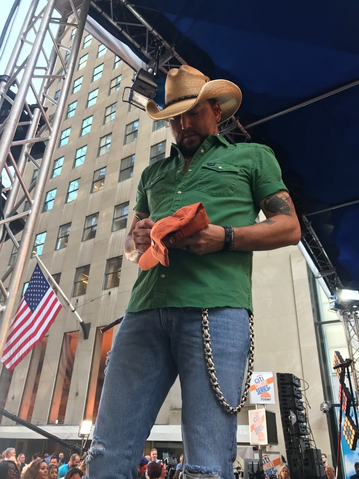 Autographed Jason Aldean Hat, image 5