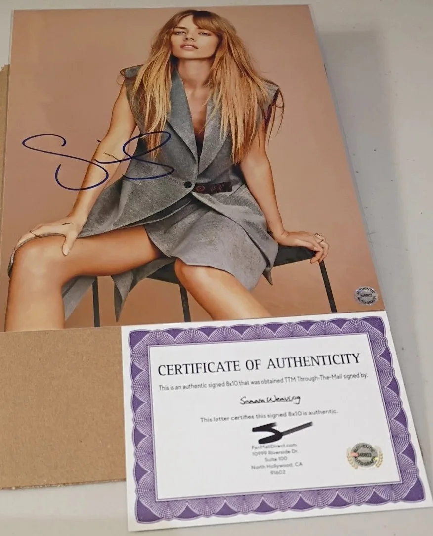 Samara Weaving — SAMARA WEAVING Signed Autographed 8x10 photo COA Babysitter READY OR NOT Scream