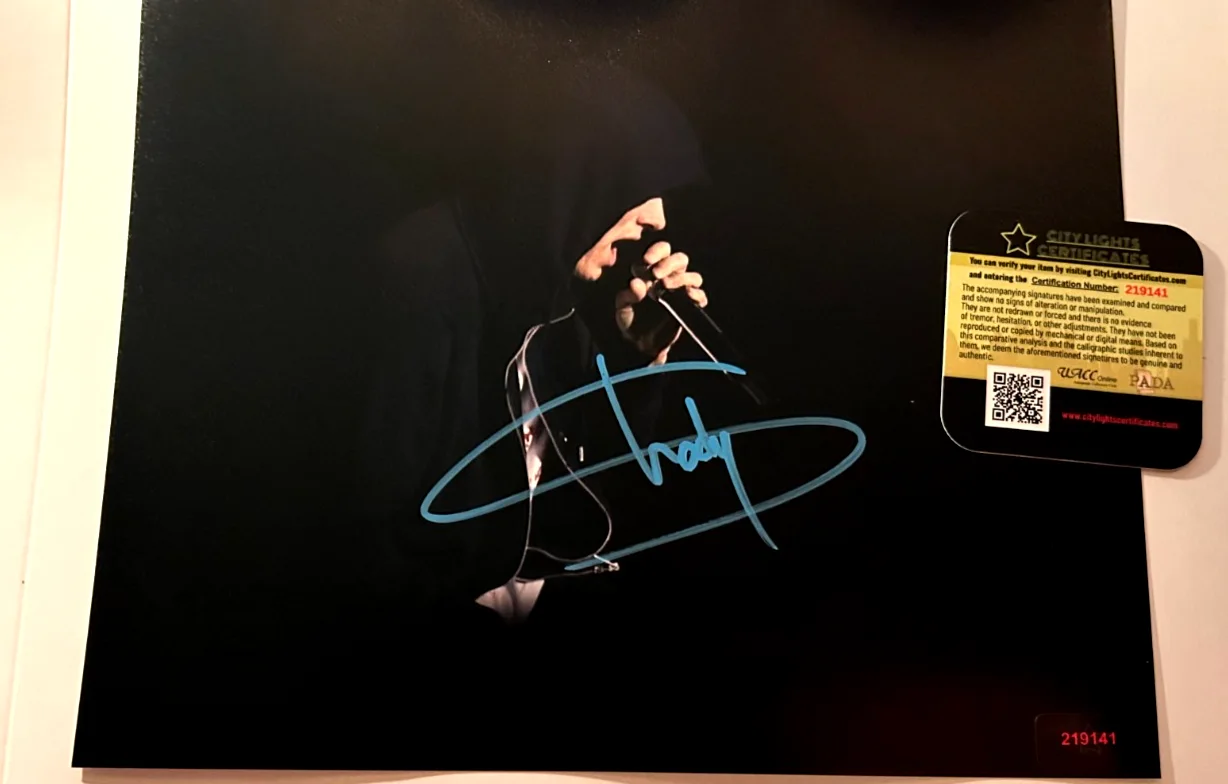 Eminem — EMINEM Signed (Slim Shady) 8x10" Authentic Original Autograph GENUINE w/COA, изображение 3
