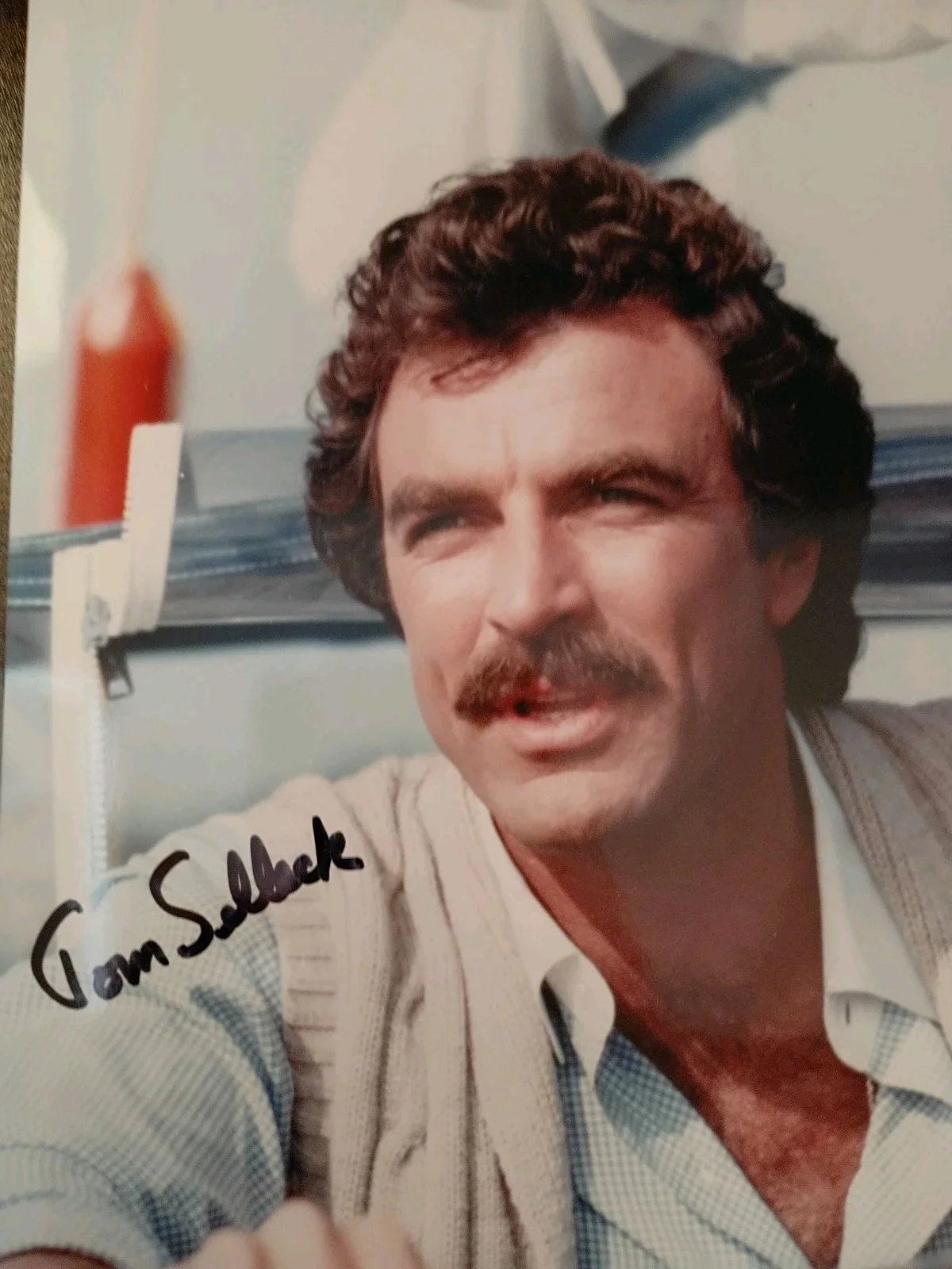 TOM SELLECK Signed Autographed 8x10 Photo as MAGNUM, P.I., изображение 4