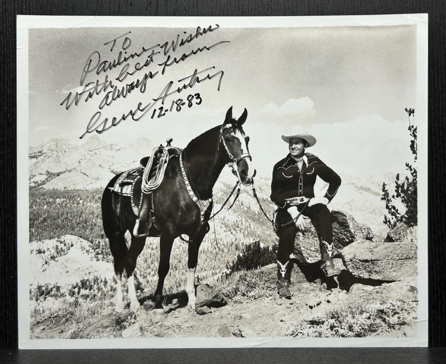 Gene Autry — GENE AUTRY SIGNED 8x10 PHOTO (1983) Original Autograph JSA COA Singing Cowboy, изображение 2