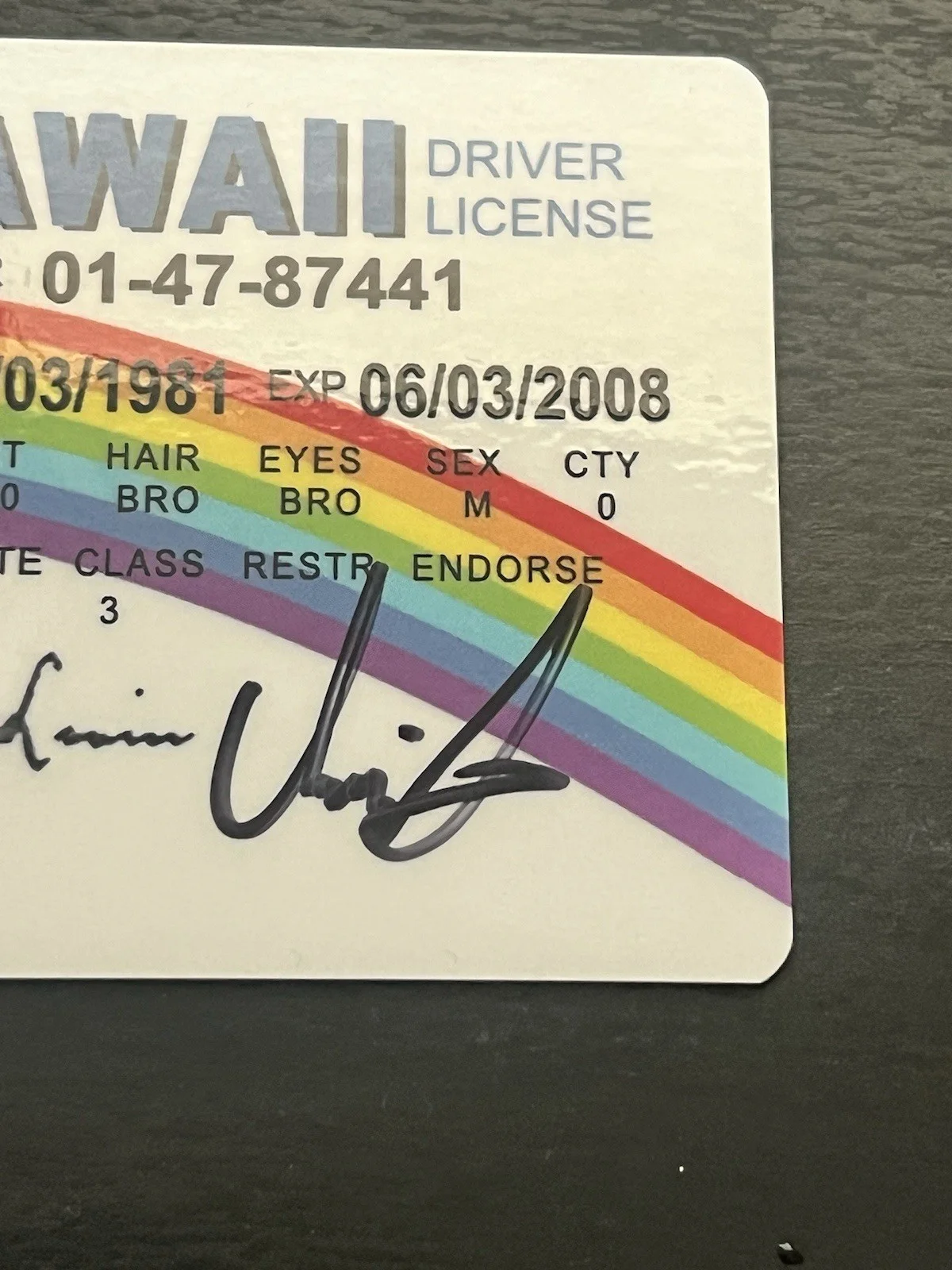 Christopher Mintz-Plasse — Christopher Mintz-Plasse Signed Autographed Superbad McLovin Hawaii ID Card, image 2