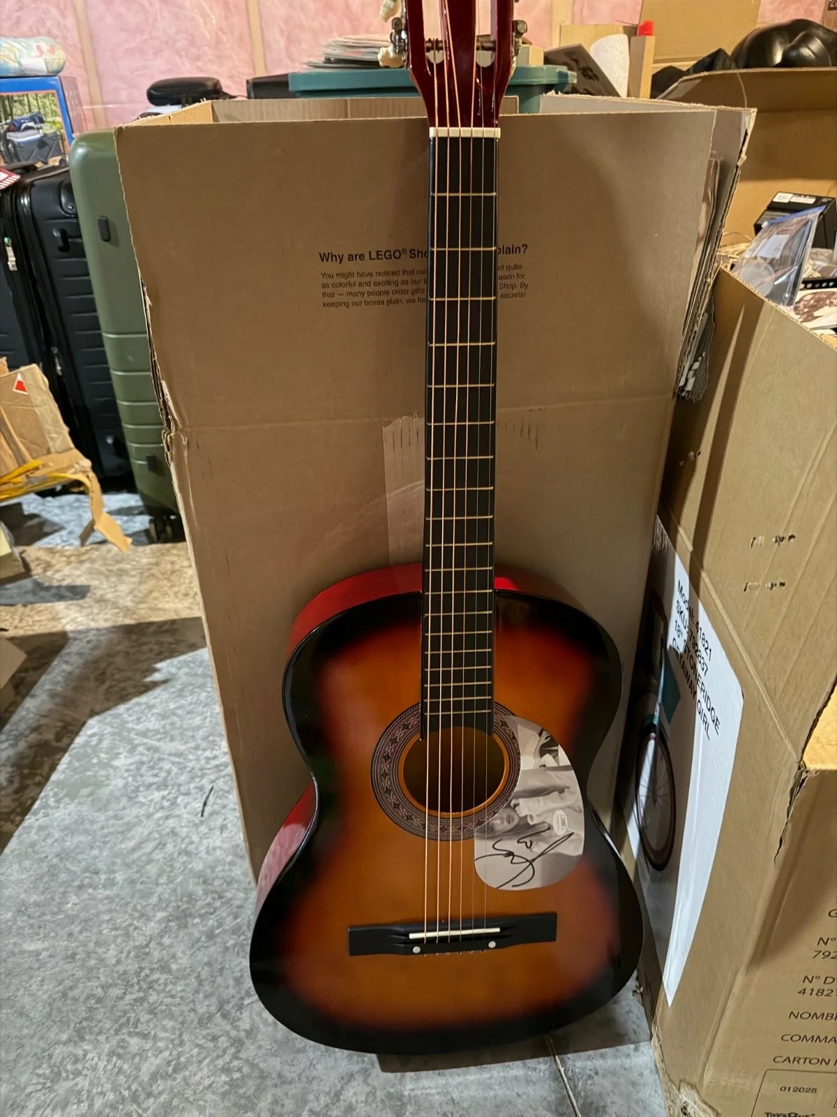 Signed Taylor Swift Guitar (JSA), image 2