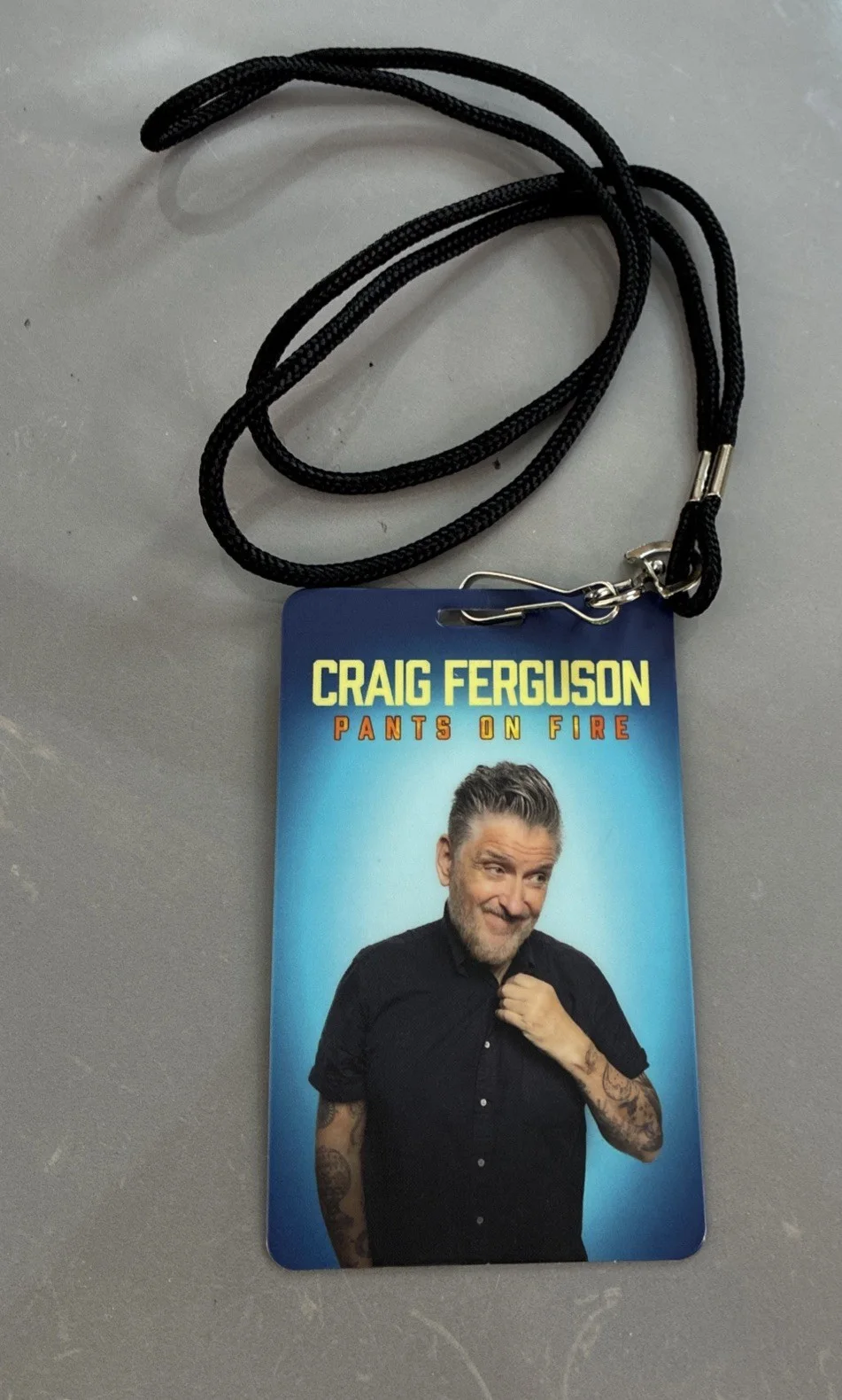 Craig Ferguson Signed Tour Poster Pants On Fire Autograph + VIP Pass Comedy Rare, изображение 2