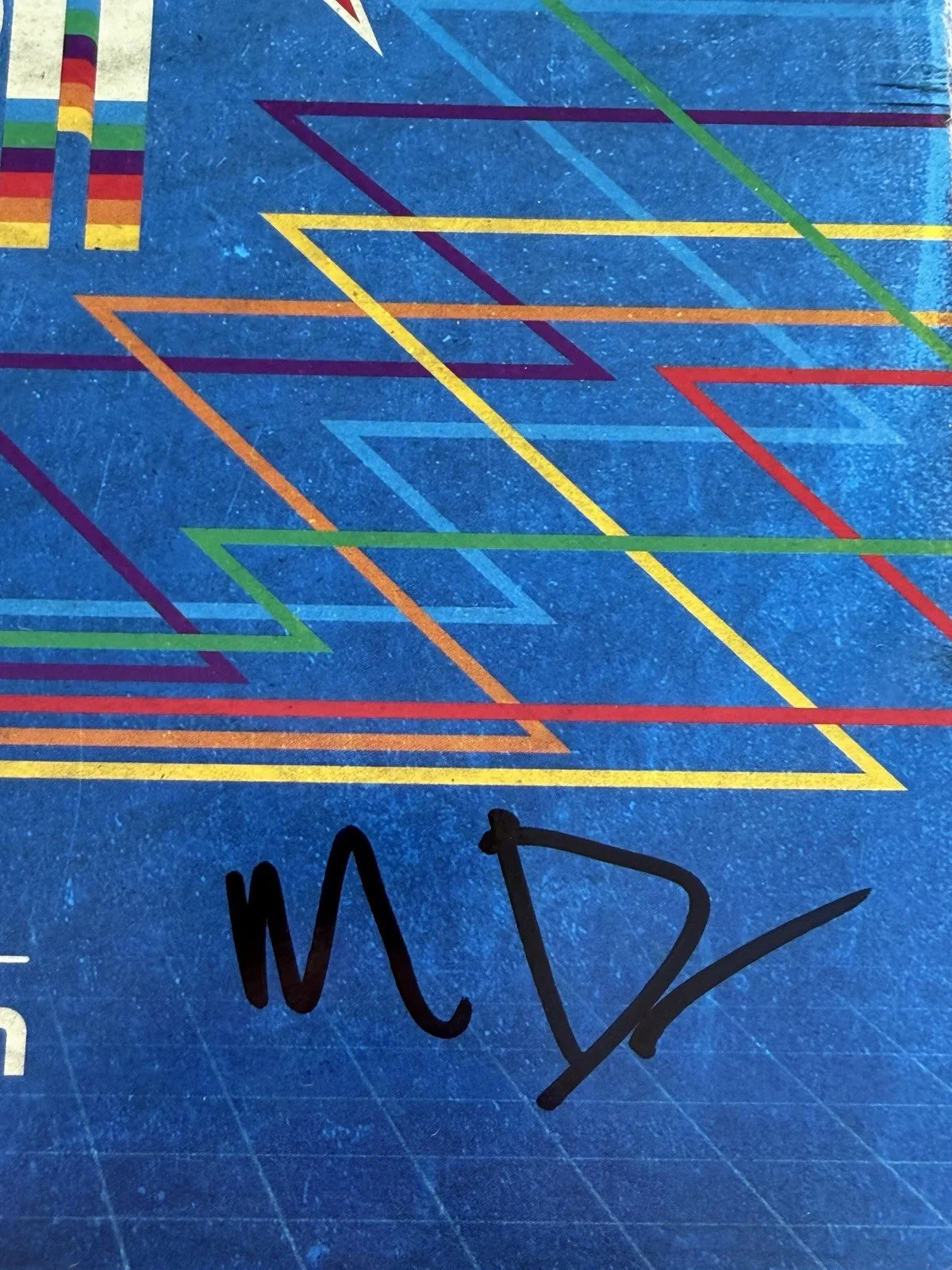 Matt Duffer, Ross Duffer — MATT & ROSS DUFFER BROTHERS SIGNED STRANGER THINGS:THE WSQK VINYL BAS (A), изображение 4