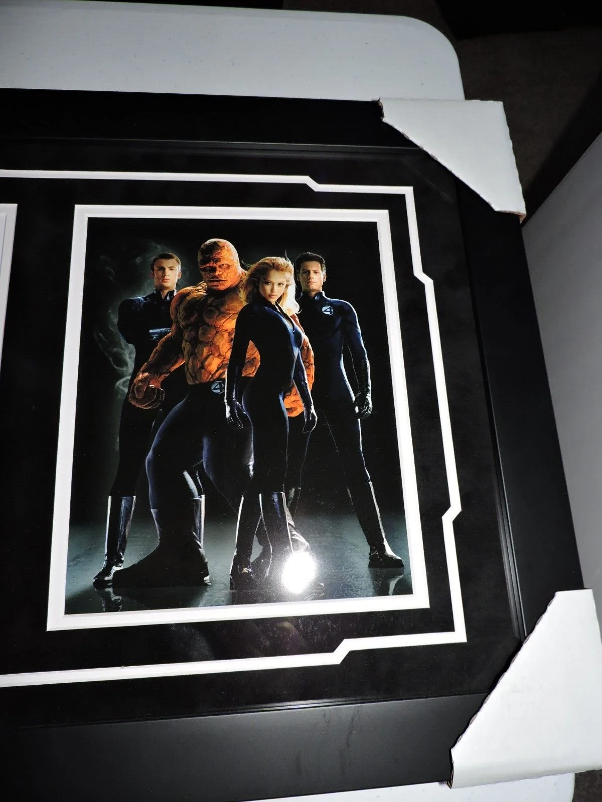 Michael Chiklis — Michael Chiklis Signed FANTASTIC FOUR Script Cover Autograph JSA COA, image 2