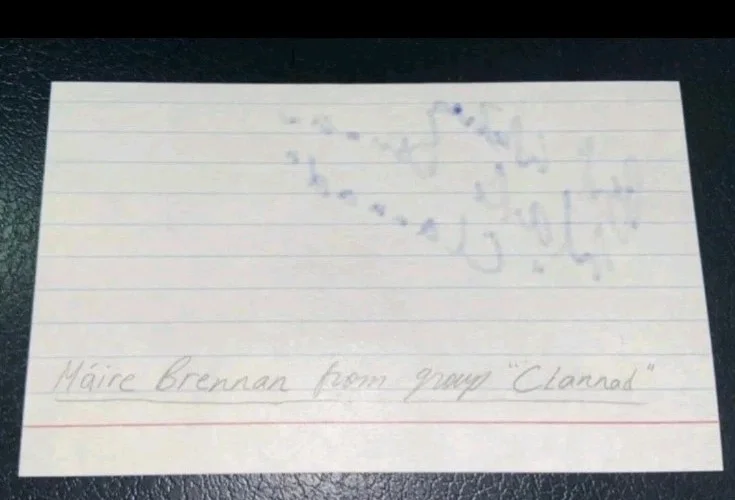 MOYA BRENNAN - "CLANNAD" - EXTREMELY RARE SIGNED "Máire Brennan" 3x5 Index Card, image 2
