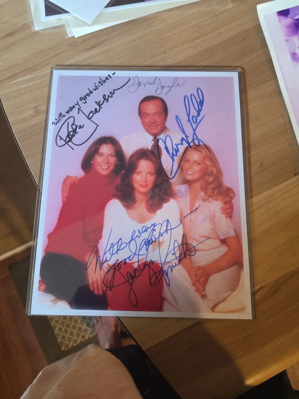 Cheryl Ladd/Jaclyn Smith/Kate Jackson/David Doyle — Charlie's Angels Cast Signed Photo/David Doyle/Cheryl/Jaclyn Smith/Kate Jackson