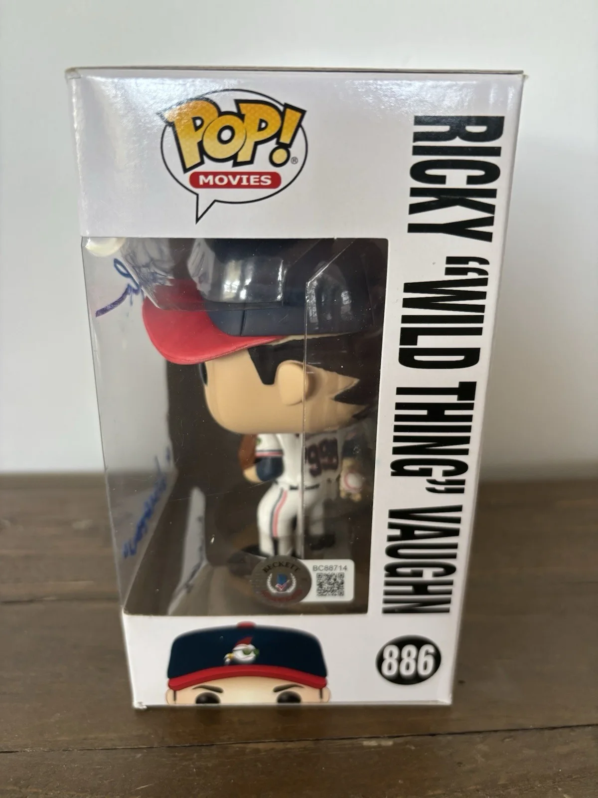 Charlie Sheen — Charlie Sheen Signed Auto Ricky Vaughn Funko Pop Beckett Authenticated, изображение 2