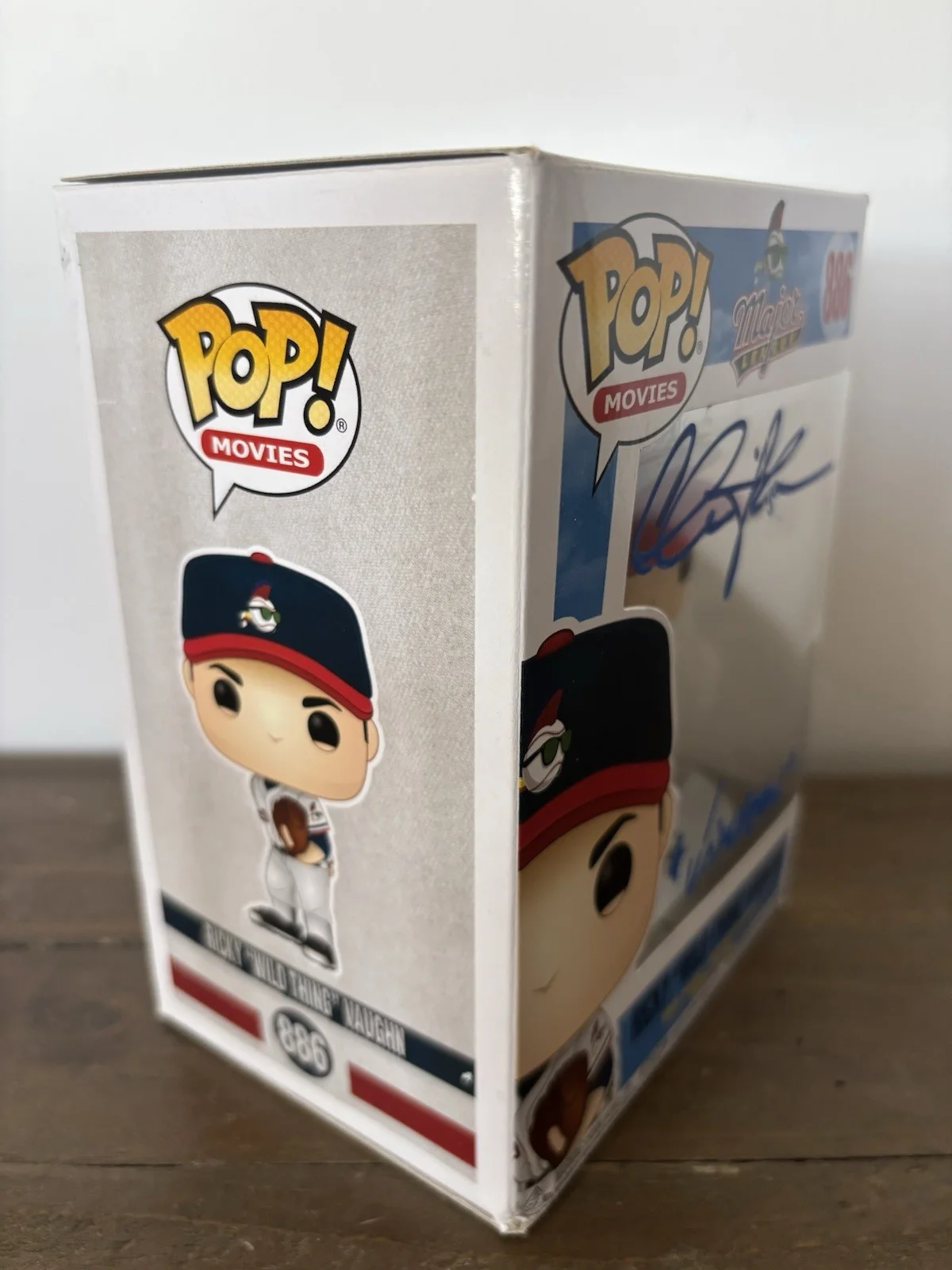 Charlie Sheen — Charlie Sheen Signed Auto Ricky Vaughn Funko Pop Beckett Authenticated, изображение 4
