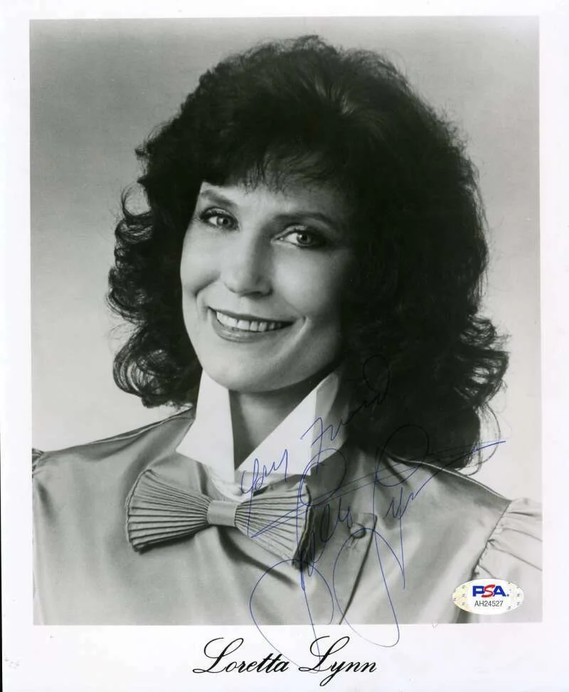 Loretta Lynn — Loretta Lynn PSA DNA Cert Hand Signed 8x10 Photo Autograph