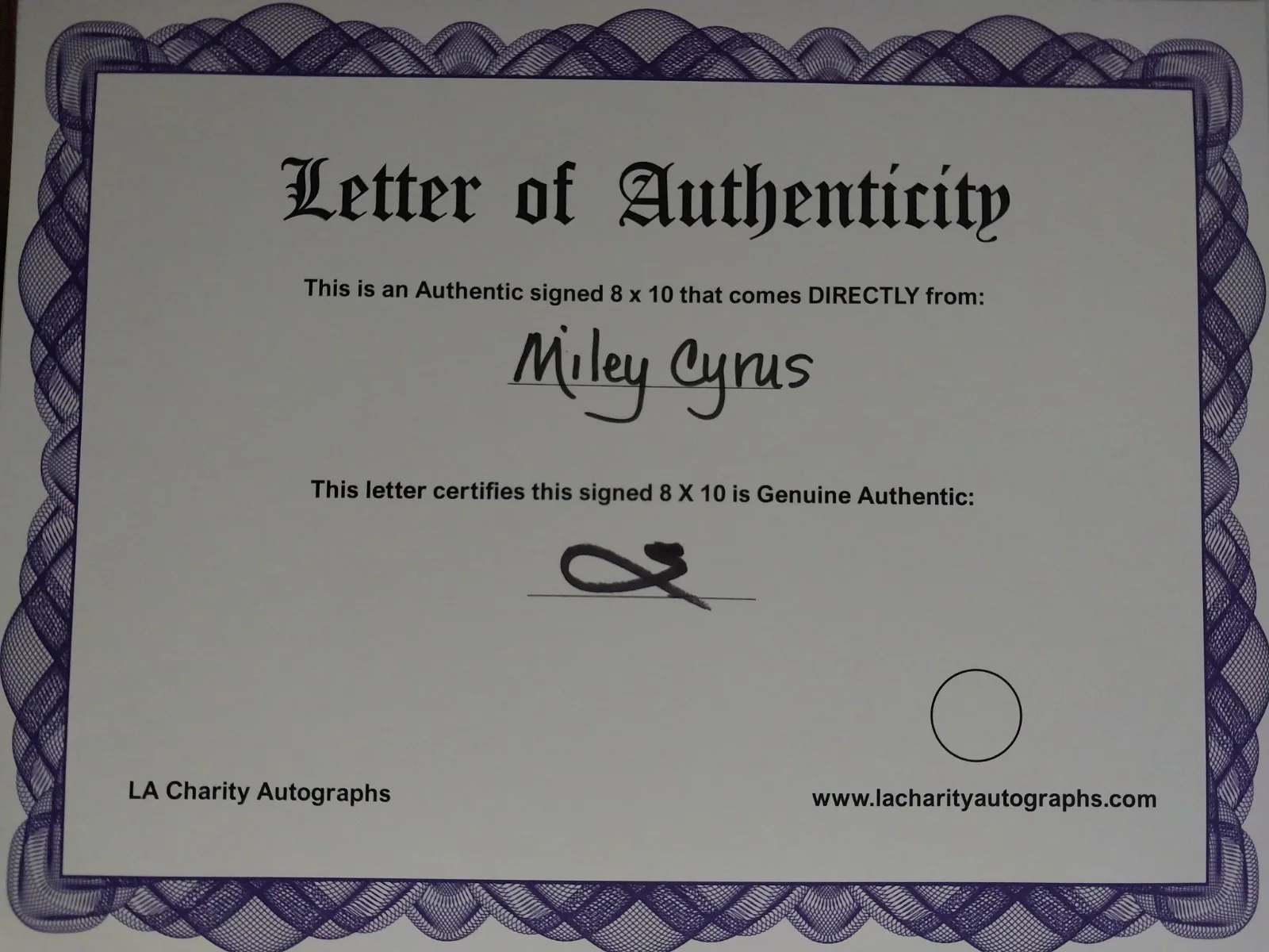 New Miley Cyrus Autographed 8x10 Photo Original Matte Finish LOA Authentic, image 2