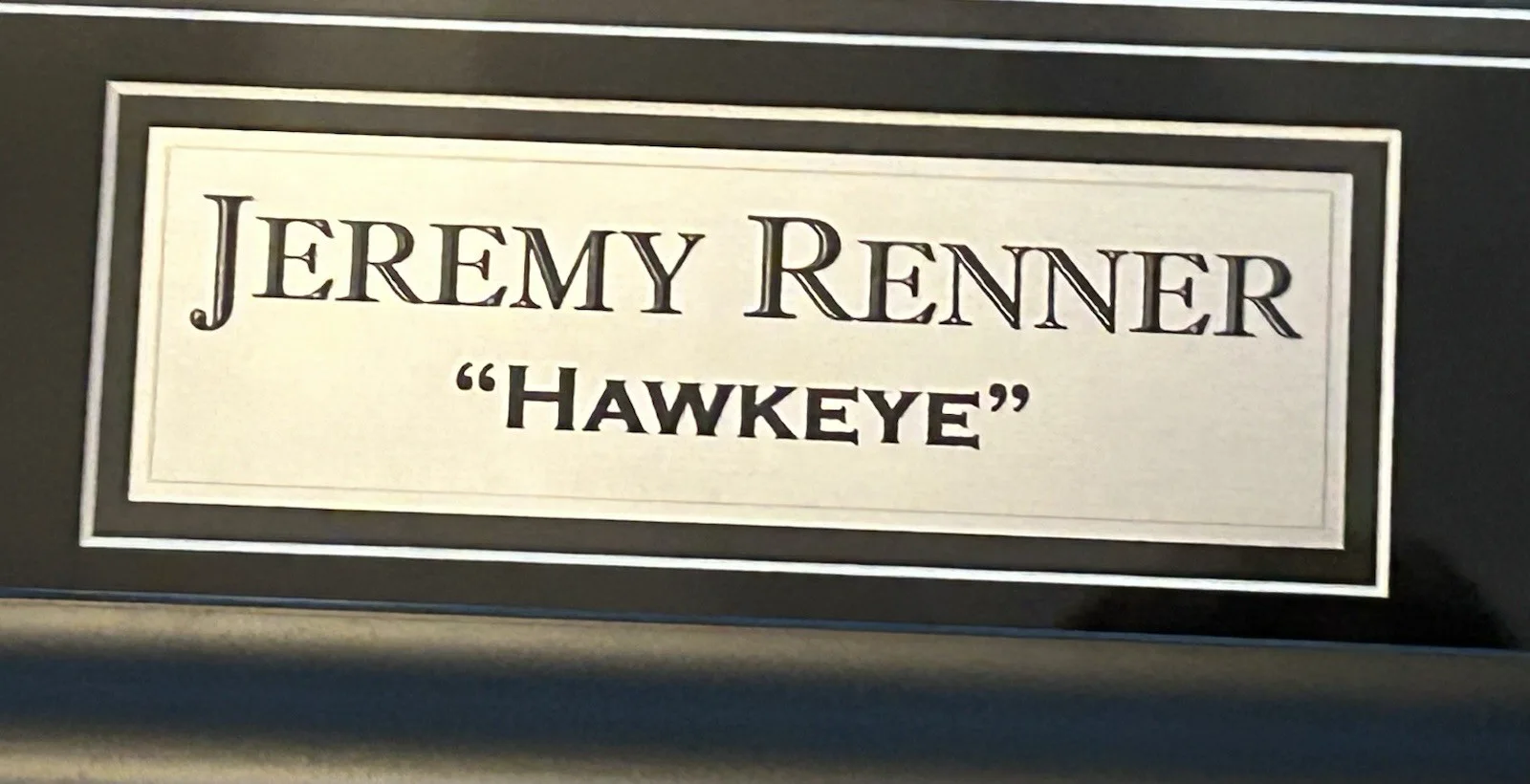 Jeremy Renner Signed Hawkeye Avengers Autographed 23x27 Framed JSA, image 4