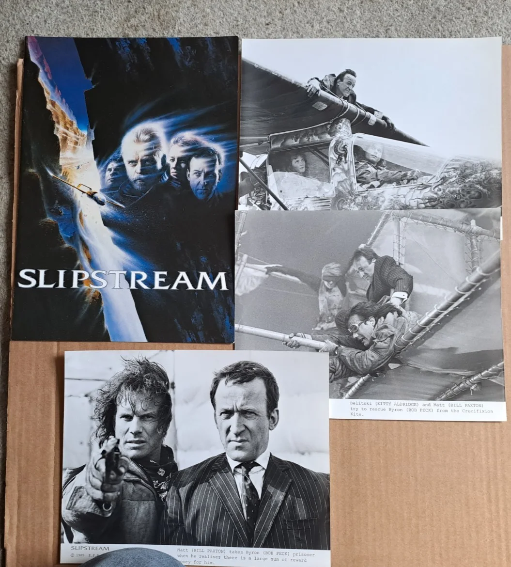 Lot of Mark Hamill SLIPSTREAM stills and brochure, plus other photo's, изображение 2