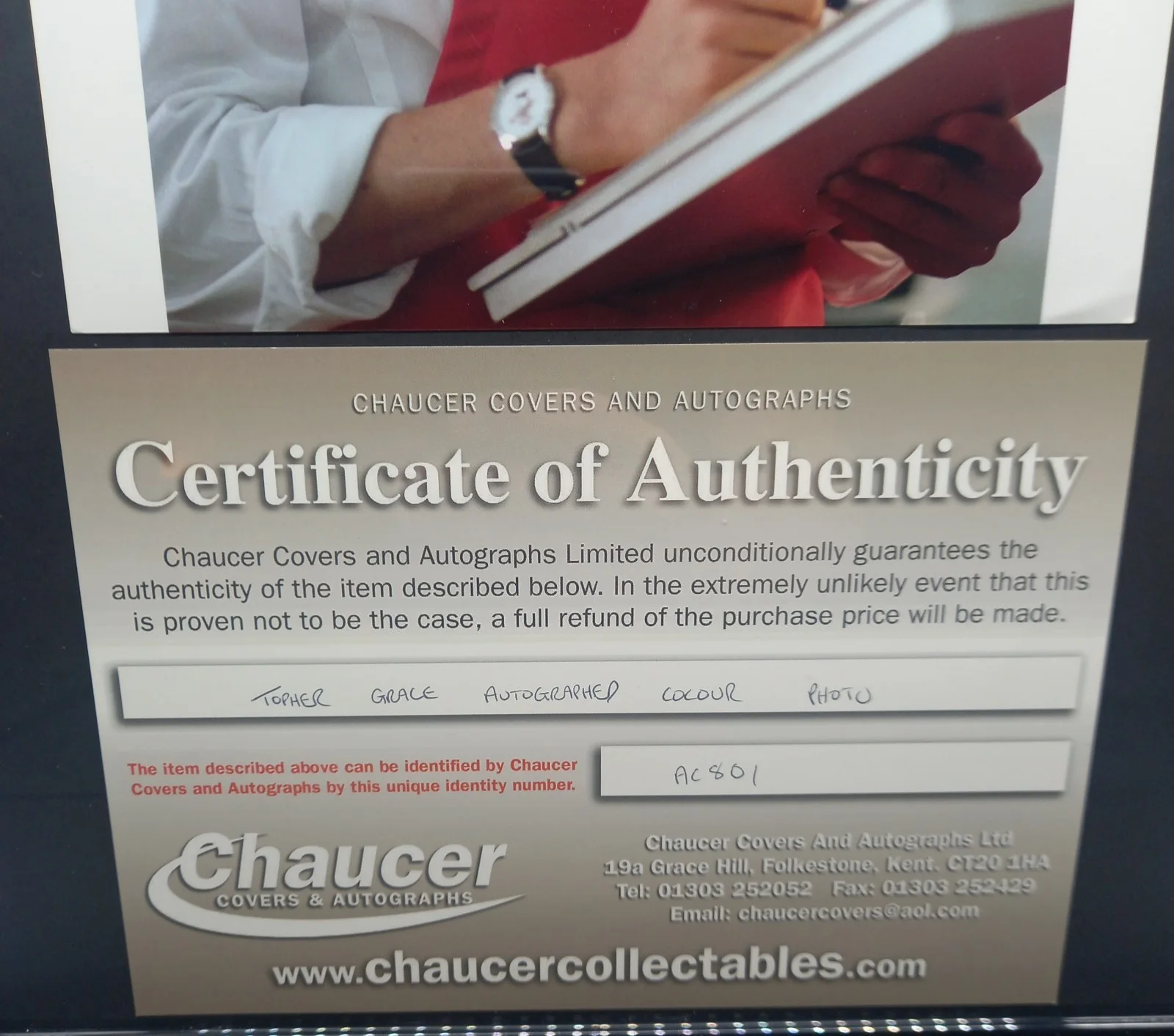 Genuine Certified TOPHER GRACE Hand Signed Autographed Framed 17"x12" + COA, изображение 3