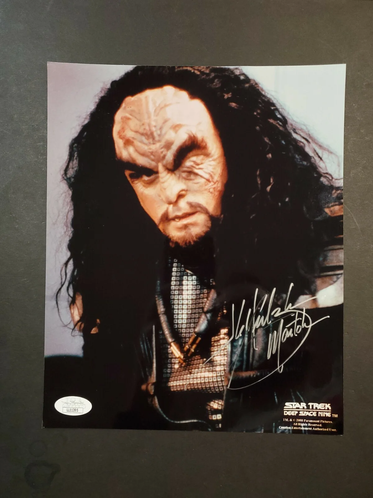 J.G. Hertzler — J.G. HERTZLER AUTOGRAPHED 8x10 Photo Martok Star Trek Deep Space Nine JSA