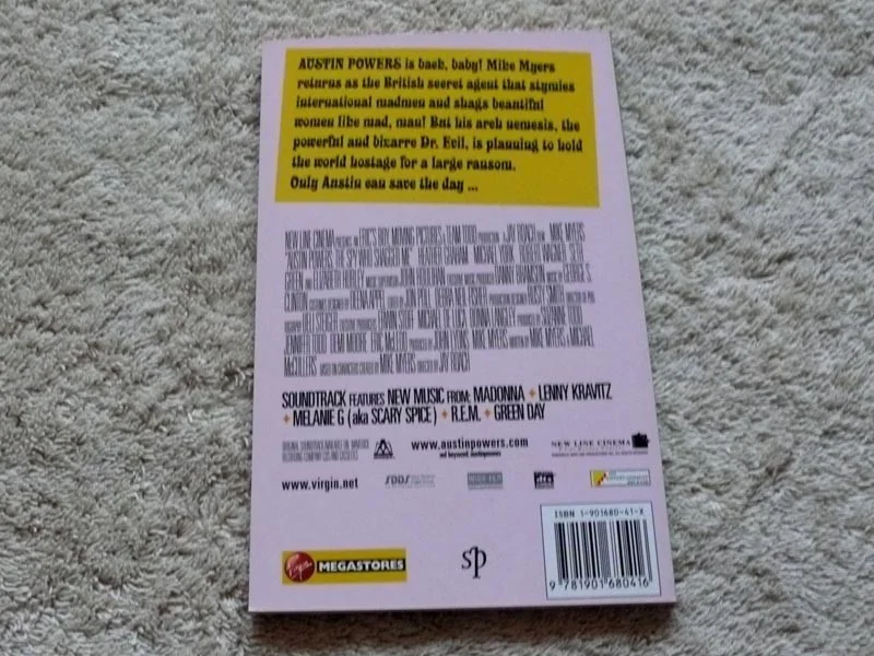 Austin Powers The Spy Who Shagged Me Virgin Megastore Special Book New, изображение 2