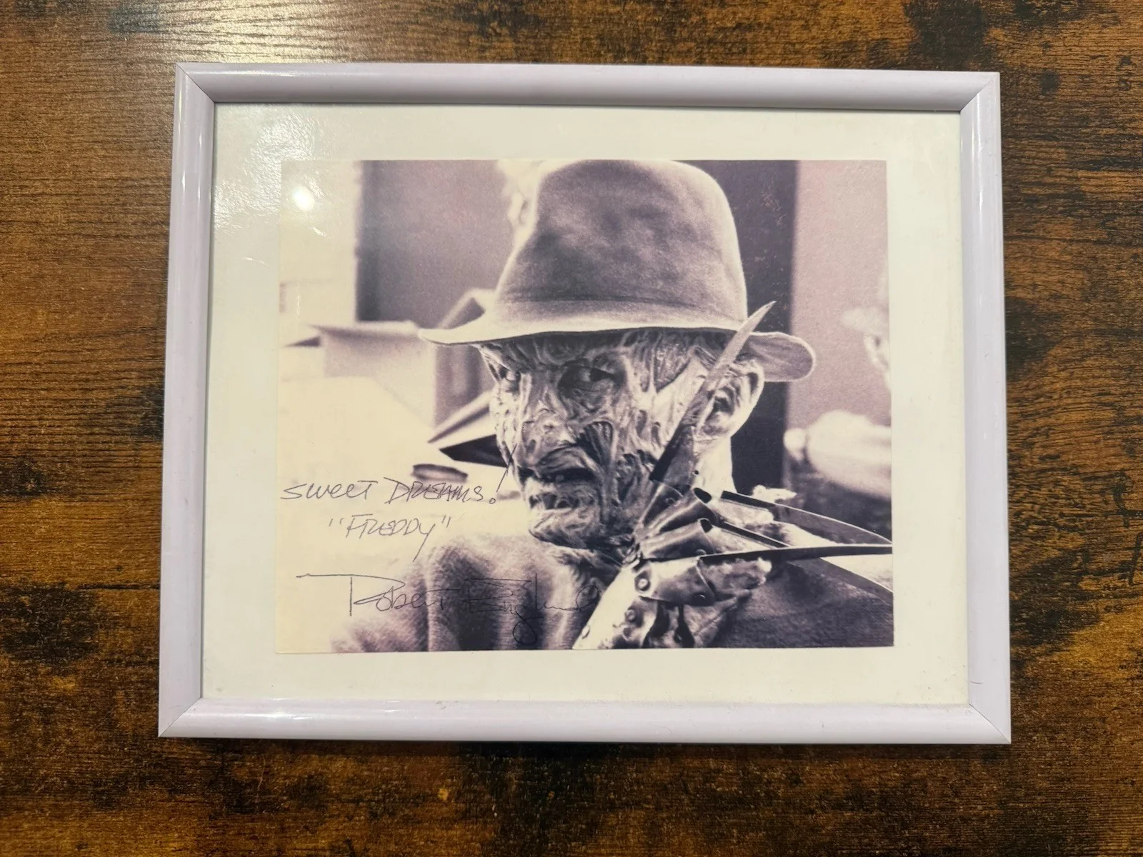 Robert Englund — ROBERT ENGLUND SIGNED 4 X 6 PHOTO A NIGHTMARE ON ELM STREET FREDDY KRUGER