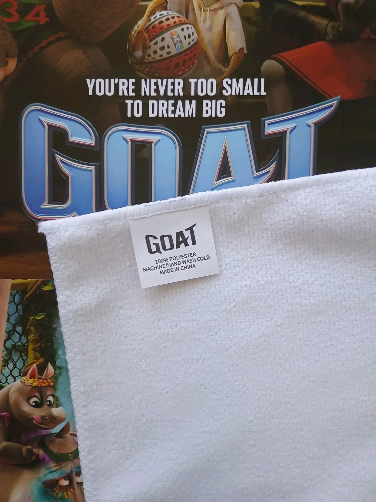 Goat Thorns Rally Towel Cineworld Exclusive Collectible 1st 100 customers NEW, изображение 3