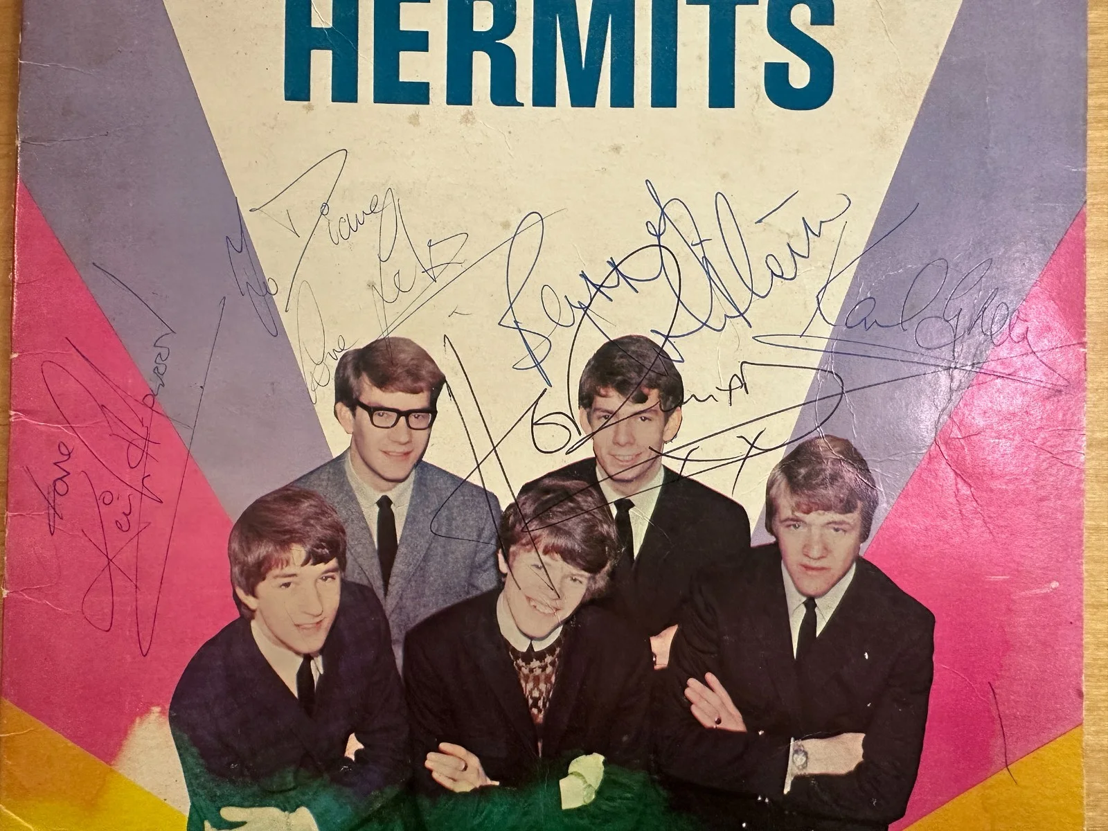 RARE Herman's Hermits Genuinely Signed 10x13 20 Page USA Tour Program, BAS LOA, image 2