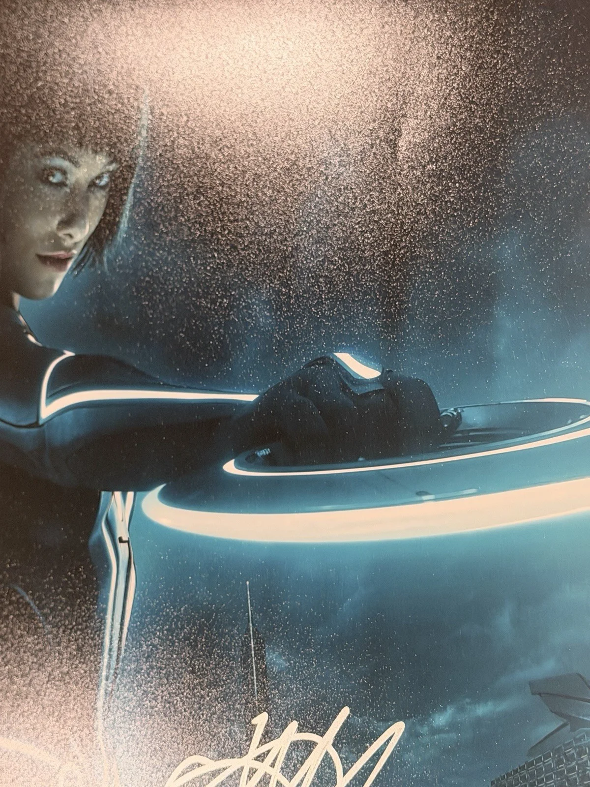 Olivia Wilde — OLIVIA WILDE SIGNED 11x17 AUTOGRAPHED TRON PHOTO BECKET COA BW89735, изображение 3
