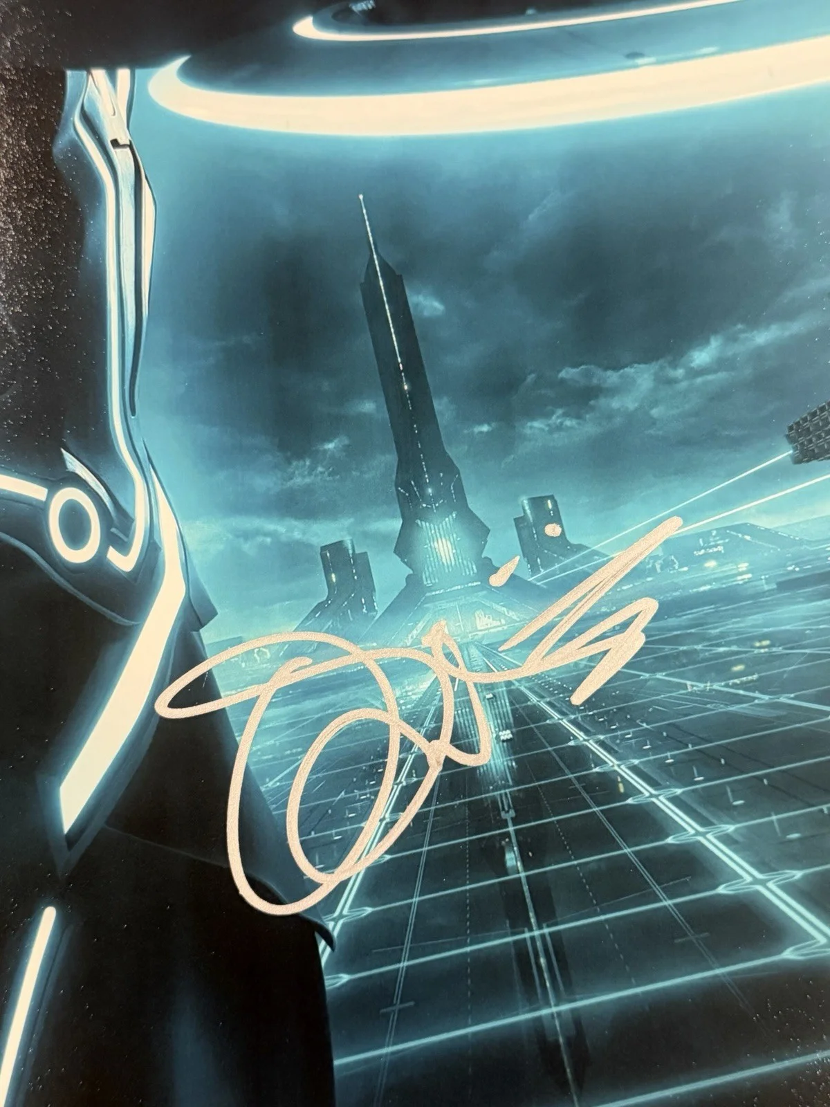 Olivia Wilde — OLIVIA WILDE SIGNED 11x17 AUTOGRAPHED TRON PHOTO BECKET COA BW89734, изображение 2