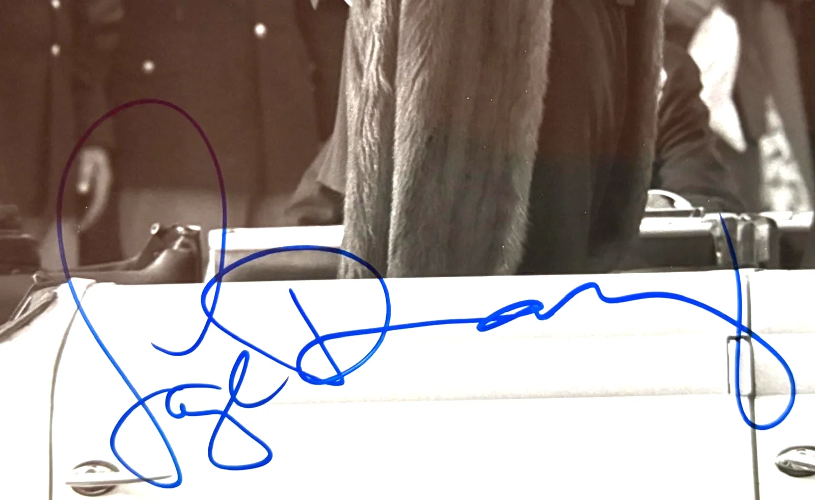 Faye Dunaway — FAYE DUNAWAY SIGNED AUTOGRAPHED 8X10 PHOTO BONNIE AND CLYDE RARE SEXY PSA COA, изображение 2