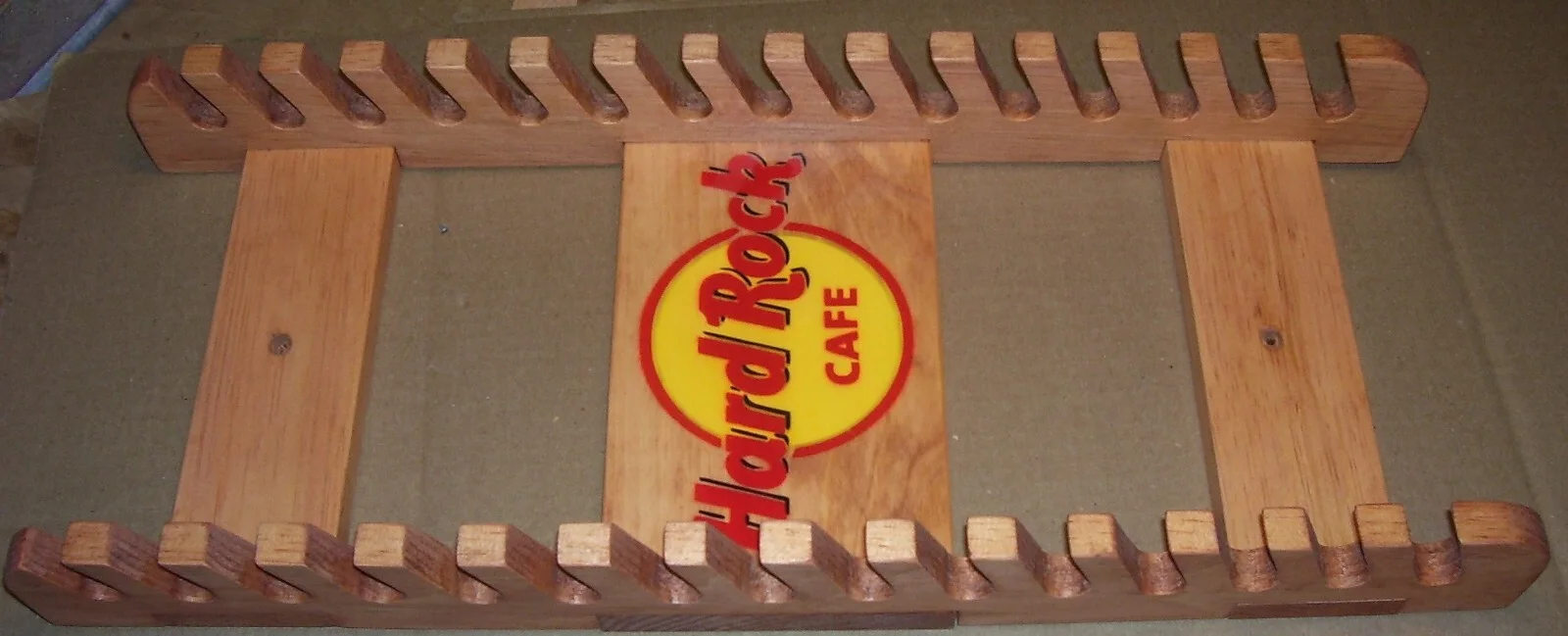 Drumstick display rack Hard Rock Cafe Holds 15 pairs sticks 24 inches long, изображение 3