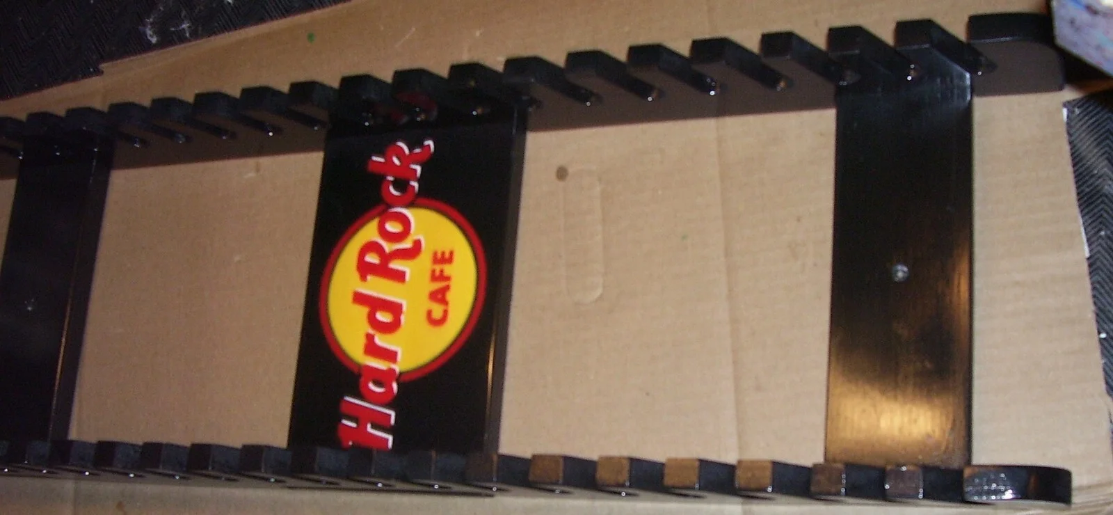 Drumstick display rack Hard Rock Cafe Holds 20 pair of sticks Black, изображение 3