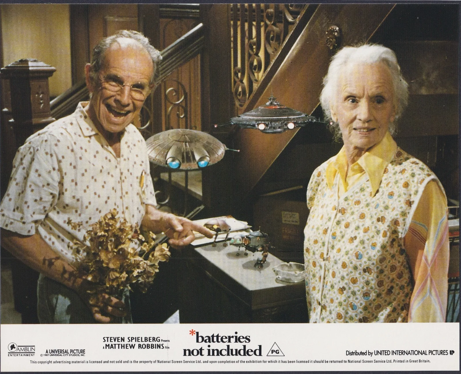 Batteries Not Included 8x ORIGINAL UK FOH Lobby Cards Jessica Tandy 1987, изображение 2