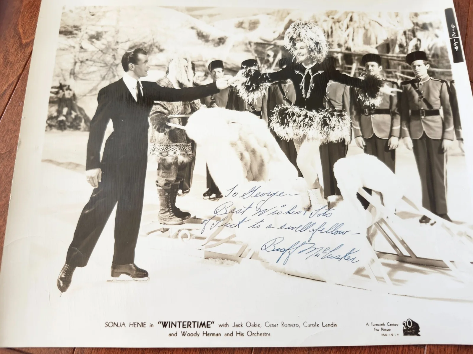 4 1944 Sonja Heine Ice Skaters Original Autographed Photographs, изображение 2