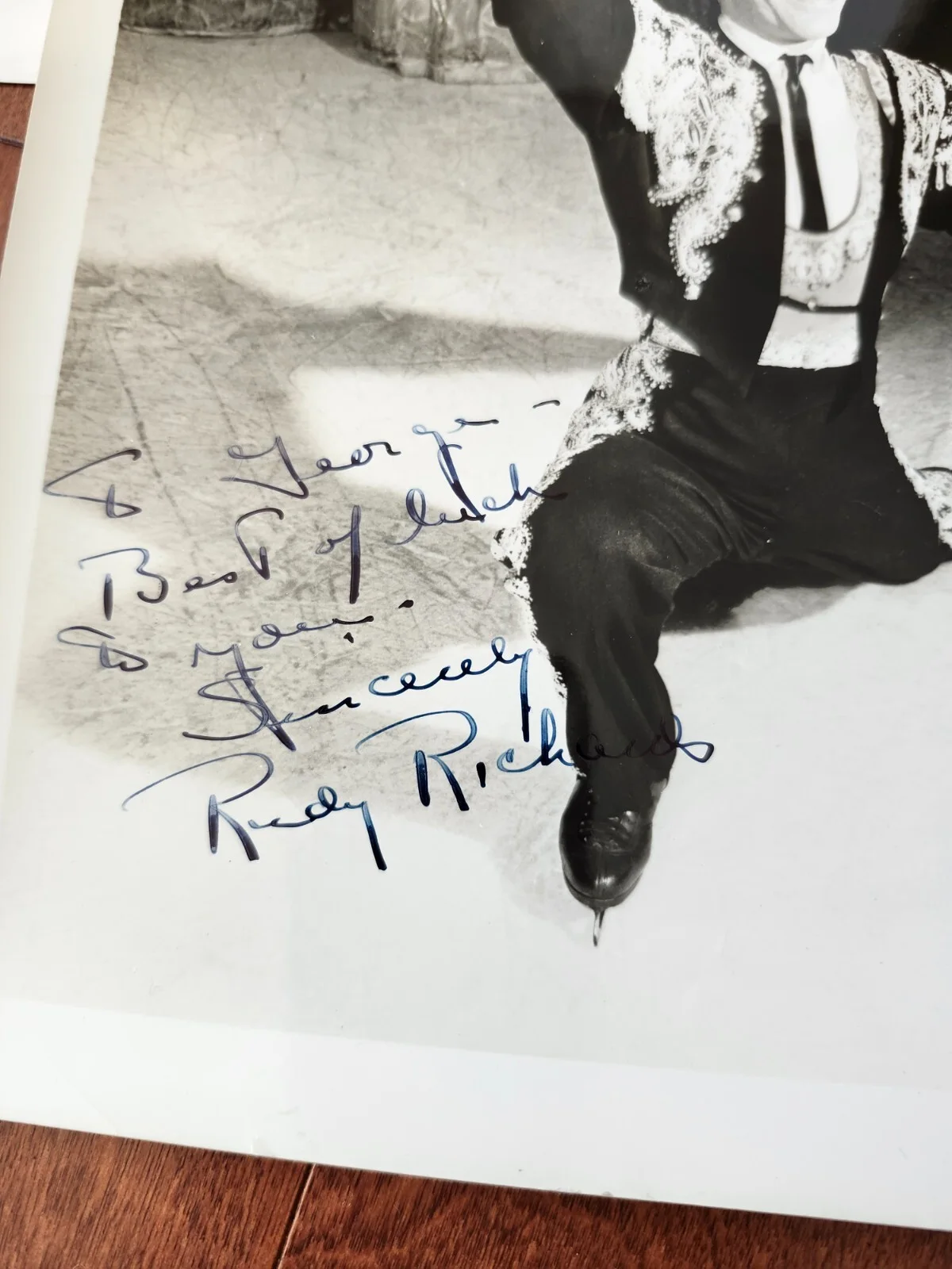 4 1944 Sonja Heine Ice Skaters Original Autographed Photographs, изображение 5