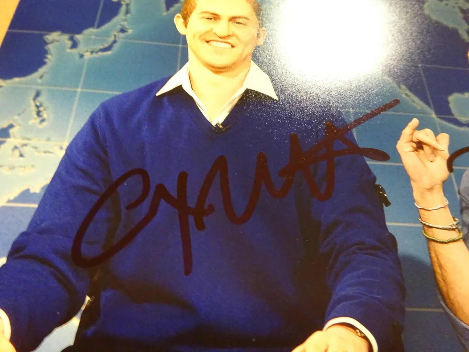 Alex Moffat, Mikey Day — Autographed ALEX MOFFAT & MIKEY DAY Signed 8"x10" Photograph SNL BECKETT BAS COA, изображение 3